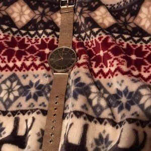 Van Huesan Watch